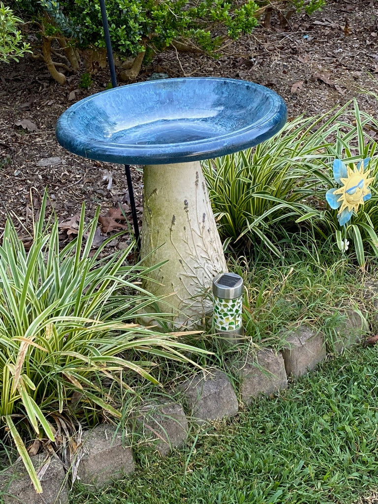 Hunter Green Fiber Clay Replacement Birdbath Top - inthegardenandmore.com