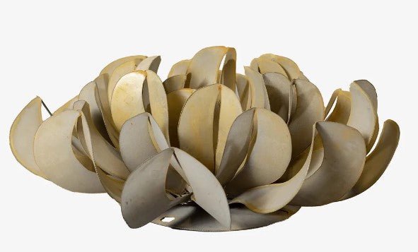 Topsy Turvey Scalloped Succulent Metal Yard Art Sculptures - inthegardenandmore.com