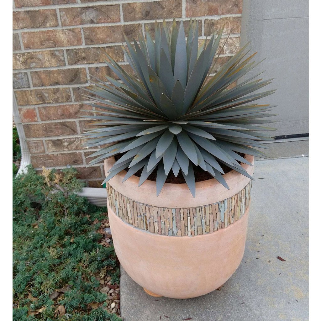 Yucca Succulent Plant Metal Yard Art Sculpture - inthegardenandmore.com